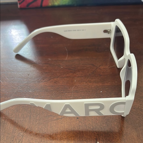 Brand New Marc Jacobs White Sunglasses - Picture 1 of 4